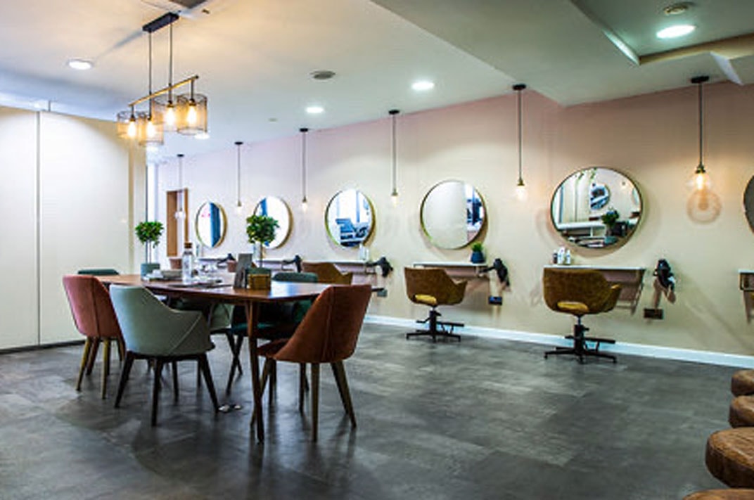 THIẾT KẾ SALON THÂN THIỆN ALBION HOUSE TIGI Fuse